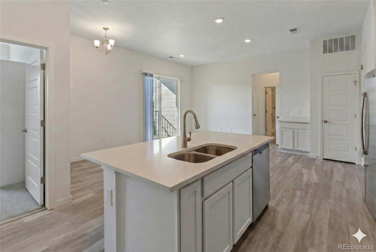 9287 Twenty Mile Road, Unit 401 Parker, CO 80134 - Photo 11 of 47