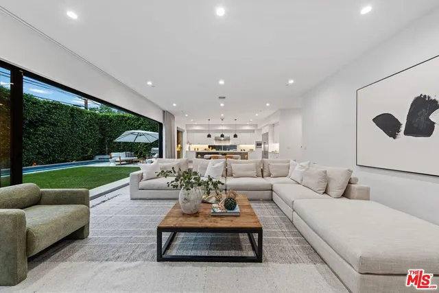 $4,495,000 | 3214 Stoner Avenue, Los Angeles, CA 90066