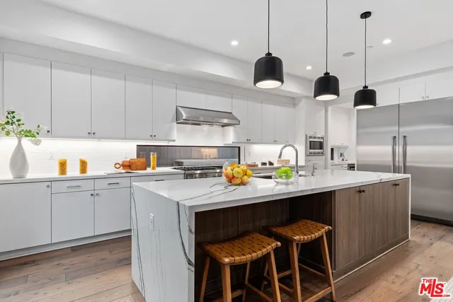 $4,495,000 | 3214 Stoner Avenue, Los Angeles, CA 90066