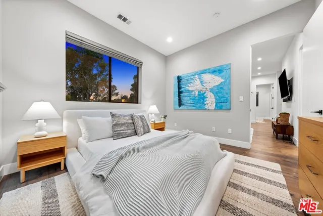 $4,495,000 | 3214 Stoner Avenue, Los Angeles, CA 90066