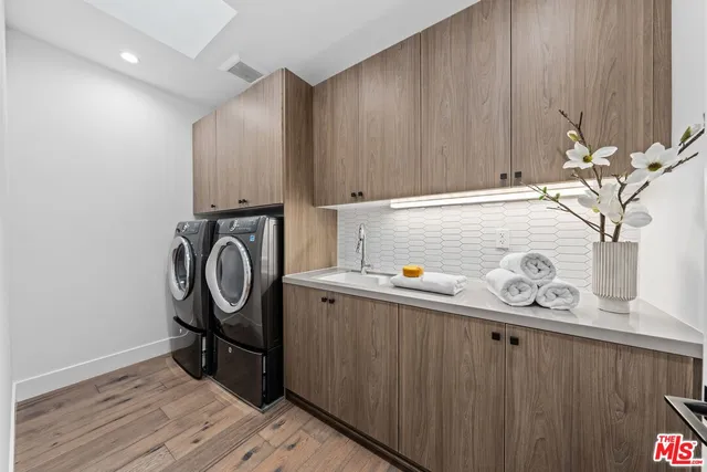 $4,495,000 | 3214 Stoner Avenue, Los Angeles, CA 90066