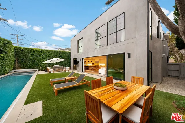 $4,495,000 | 3214 Stoner Avenue, Los Angeles, CA 90066