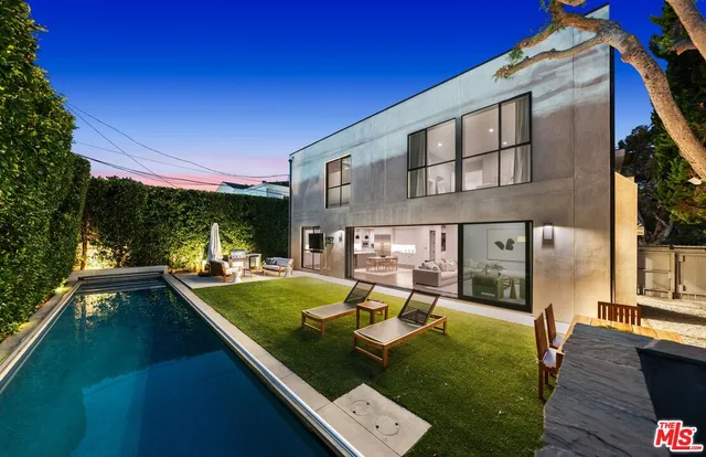 $4,495,000 | 3214 Stoner Avenue, Los Angeles, CA 90066