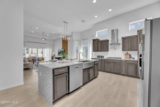 $354,950 | 6035 Summer Ridge, Santa Teresa, NM 88008