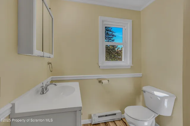 $329,900 | 604 Marjorie Drive, Dunmore, PA 18512