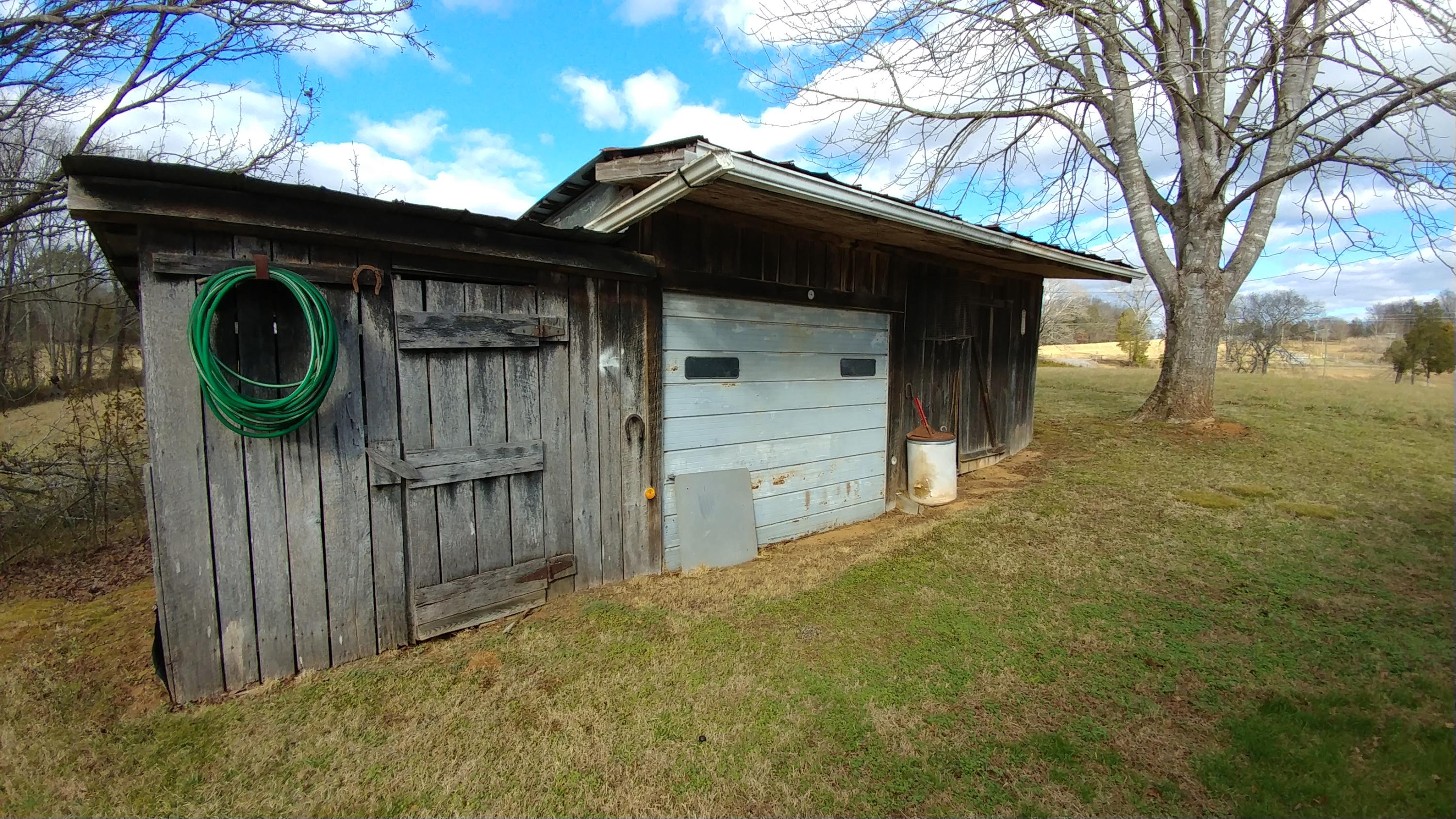 219 Coleman Road Madisonville, TN 37354 - Photo 15 of 30 0123181414d