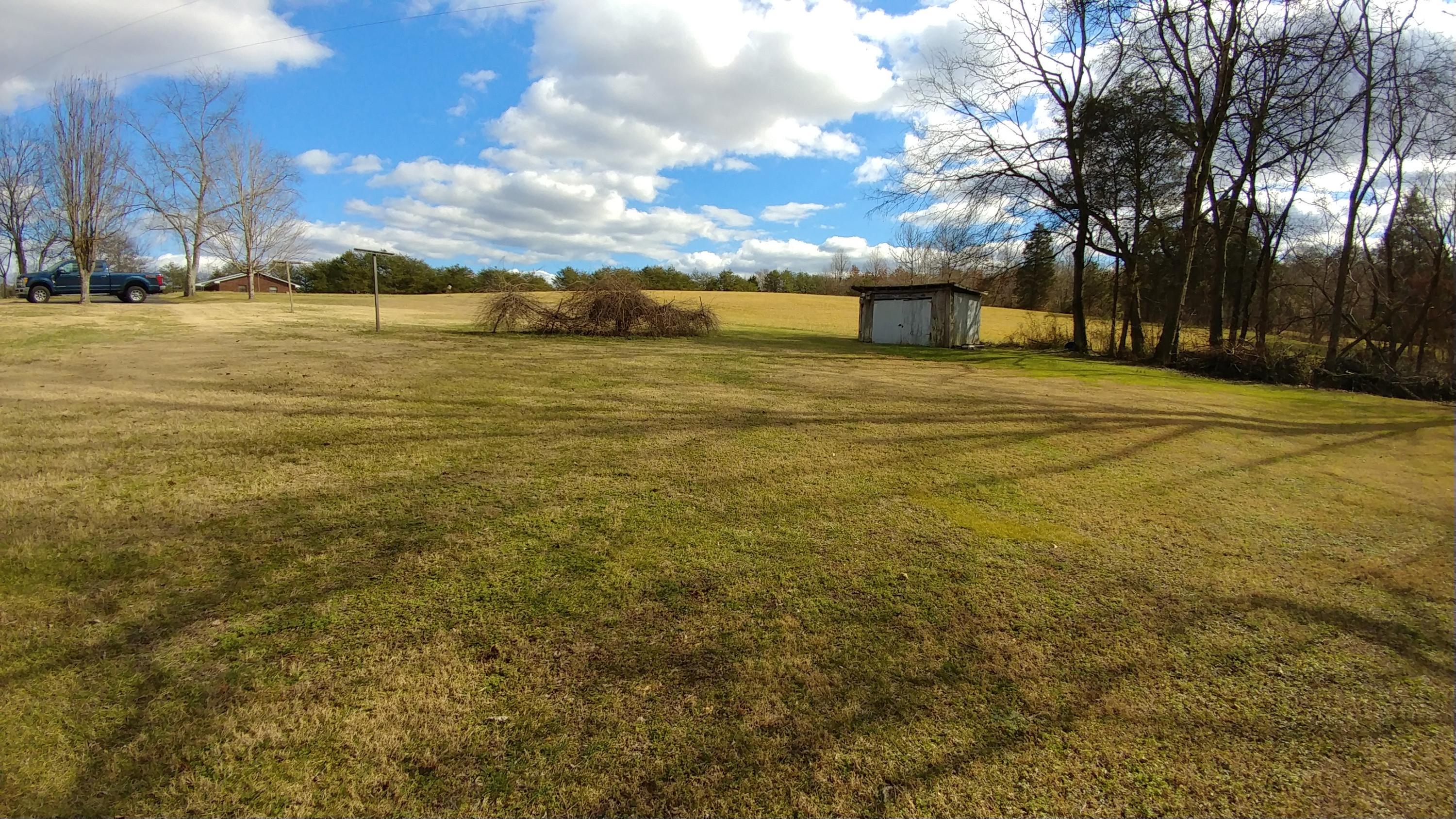 219 Coleman Road Madisonville, TN 37354 - Photo 17 of 30 0123181414b