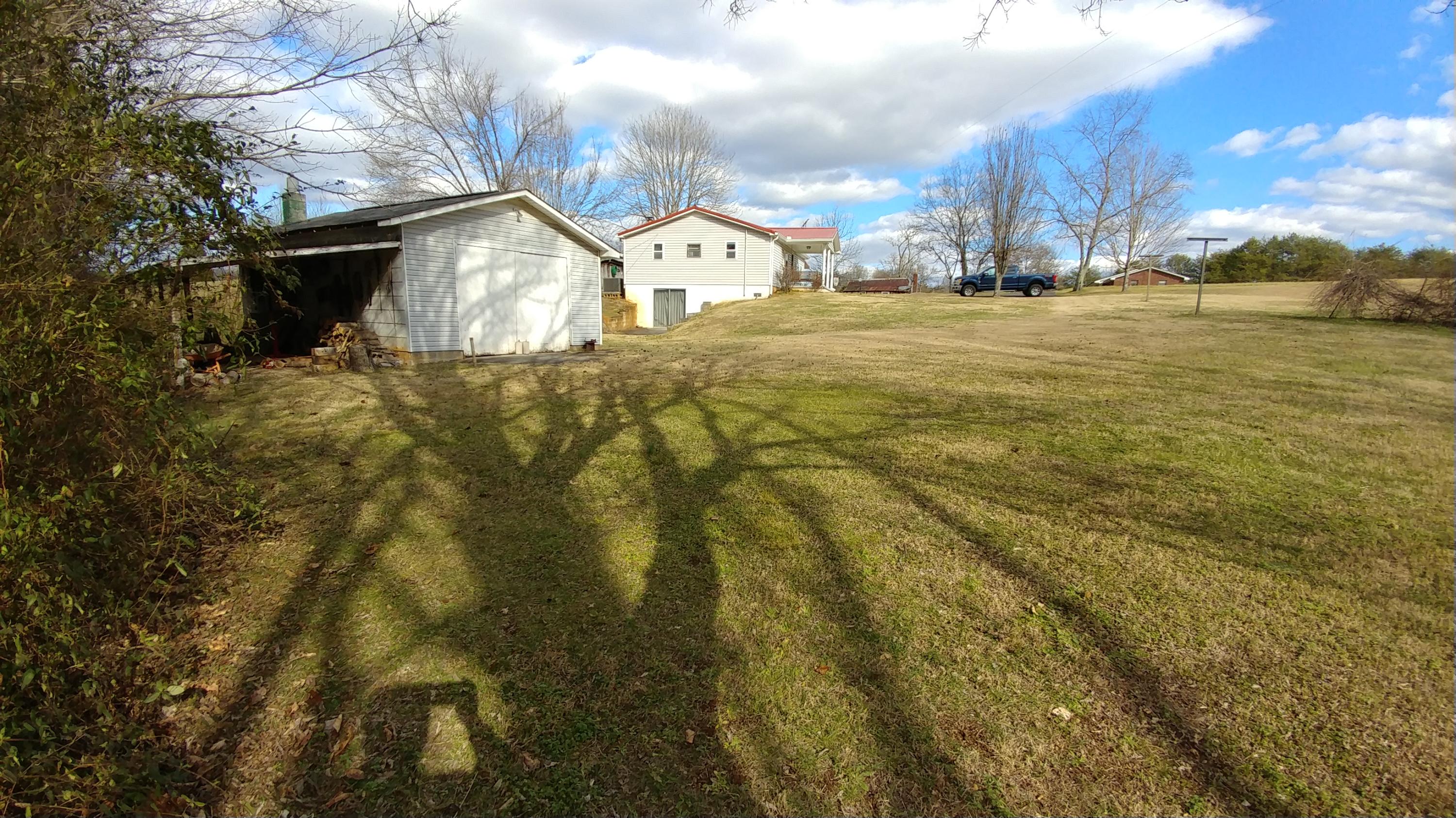 219 Coleman Road Madisonville, TN 37354 - Photo 18 of 30 0123181414a