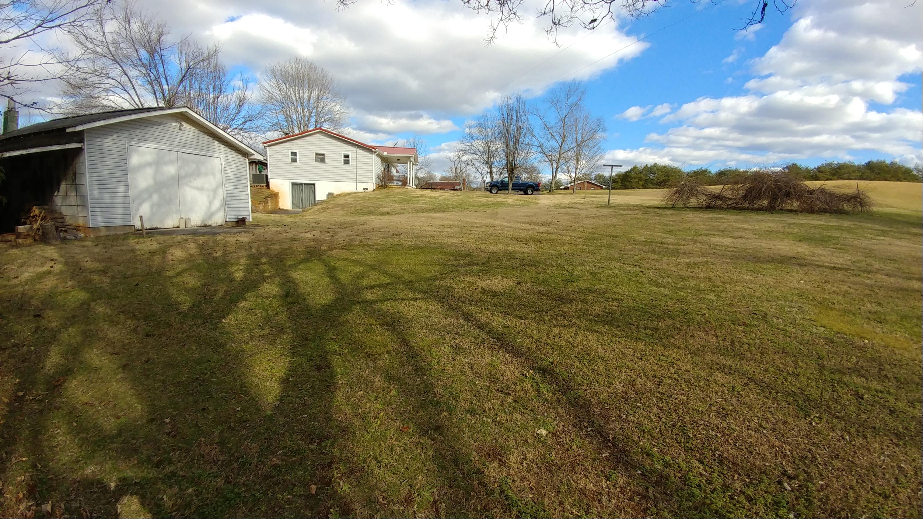 219 Coleman Road Madisonville, TN 37354 - Photo 19 of 30 0123181414