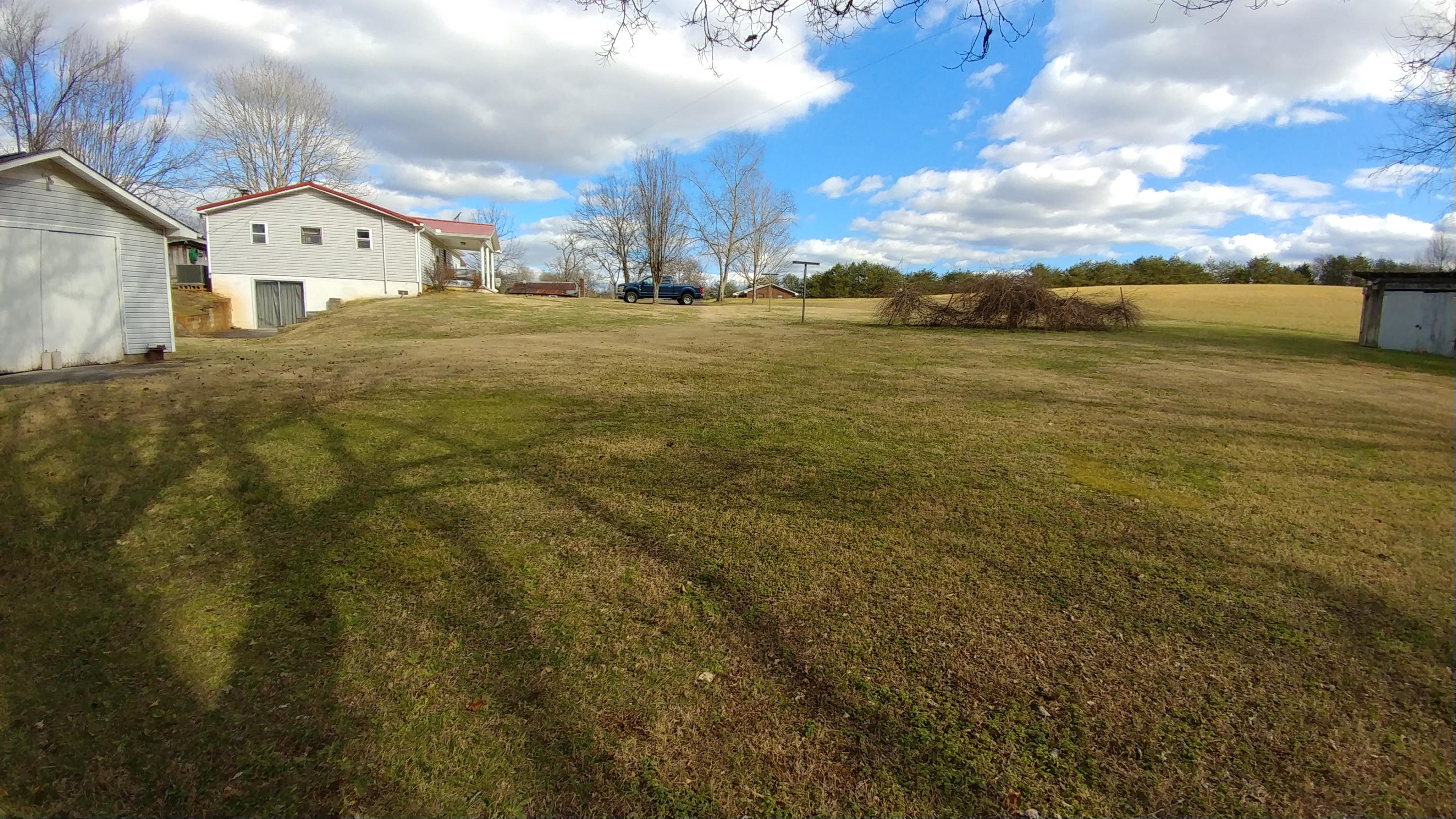 219 Coleman Road Madisonville, TN 37354 - Photo 20 of 30 0123181413e