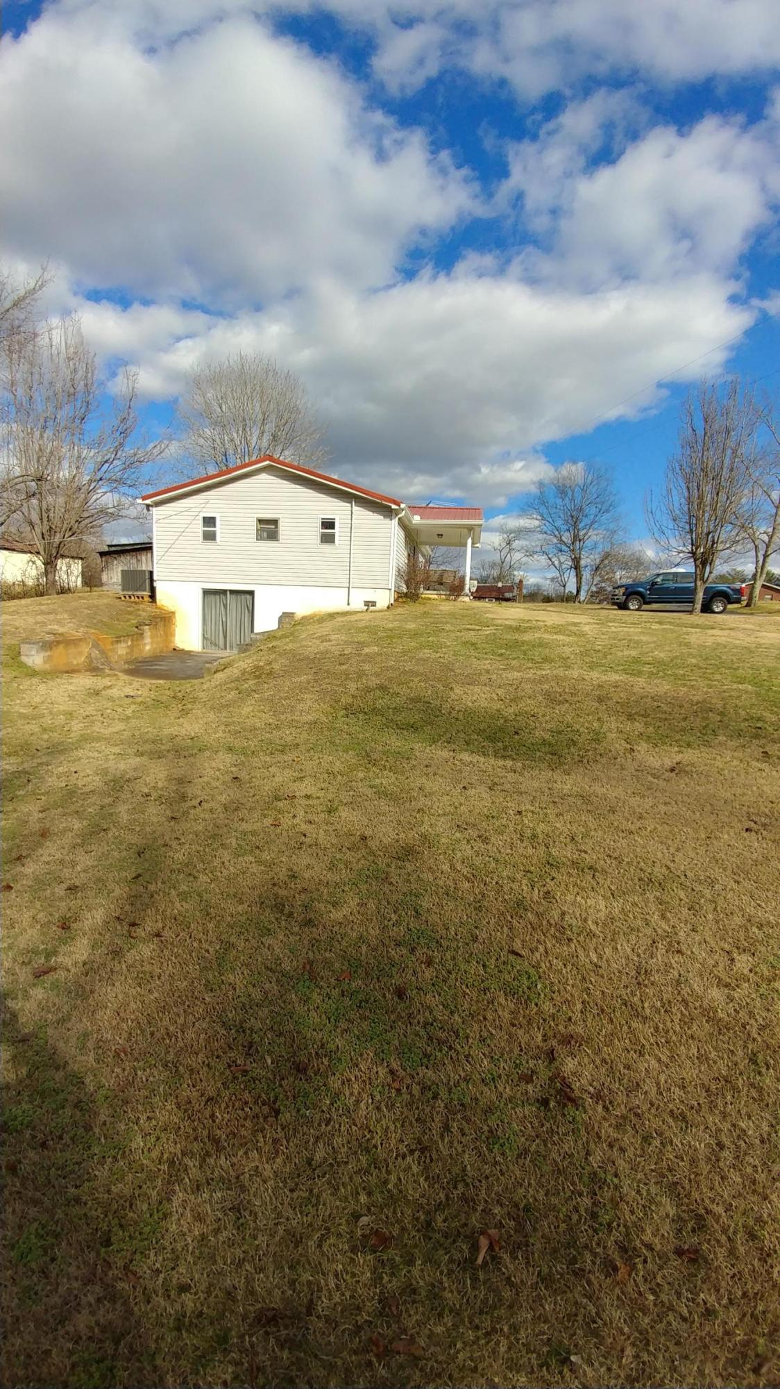 219 Coleman Road Madisonville, TN 37354 - Photo 26 of 30 0123181412c