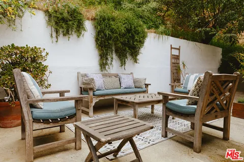 $949,000 | 2645 Onyx Drive, Los Angeles, CA 90032