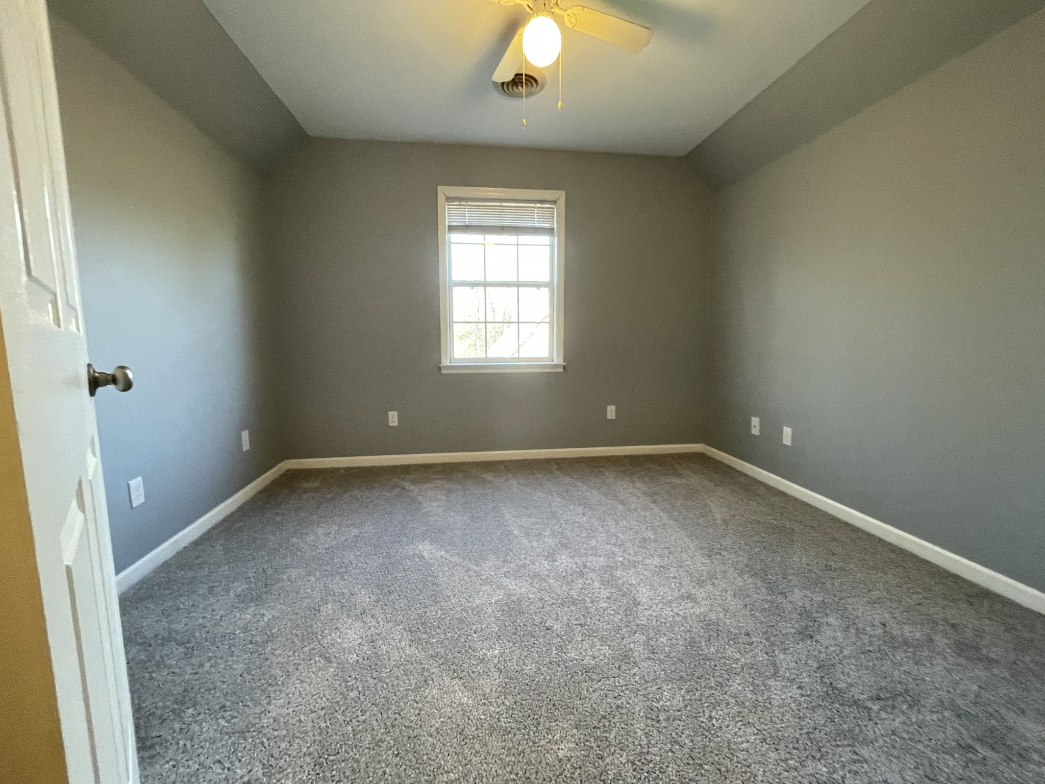 129 Robinson Road Dickson, TN 37055 - Photo 25 of 27 Gallery Image 25