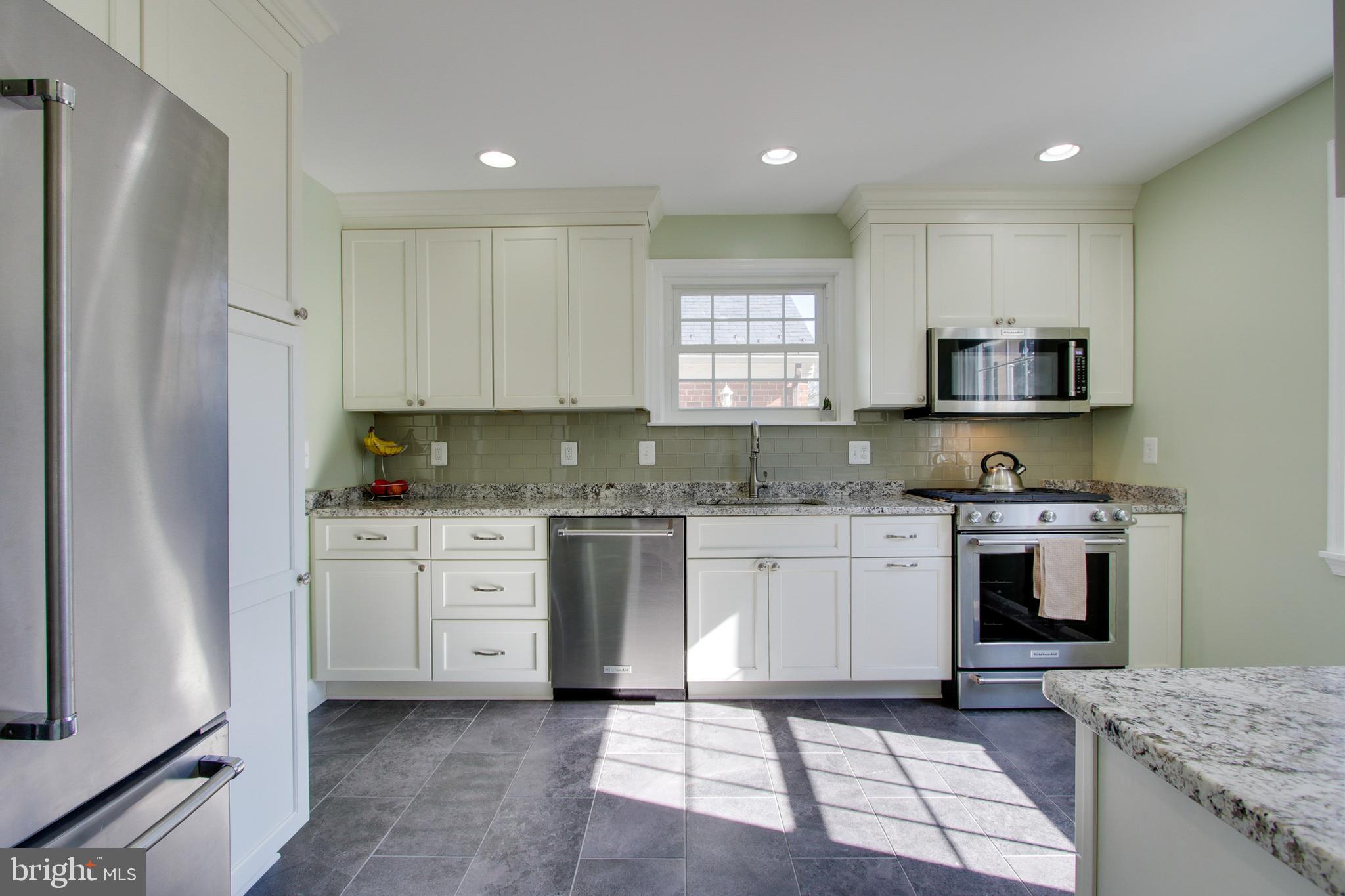 2202 Boxmere Road Lutherville-Timonium, MD 21093 - Photo 13 of 37 Gallery Image 13