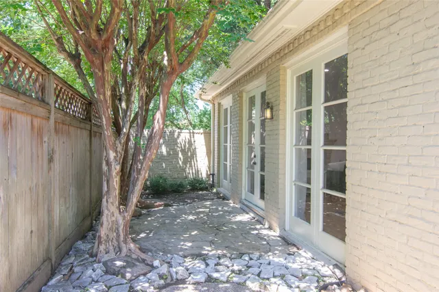 $6,500 | 354 Tealwood Drive, Houston, TX 77024