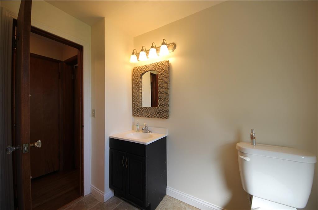 5726 South High School Road Indianapolis, IN 46221 - Photo 7 of 13 Gallery Image 7