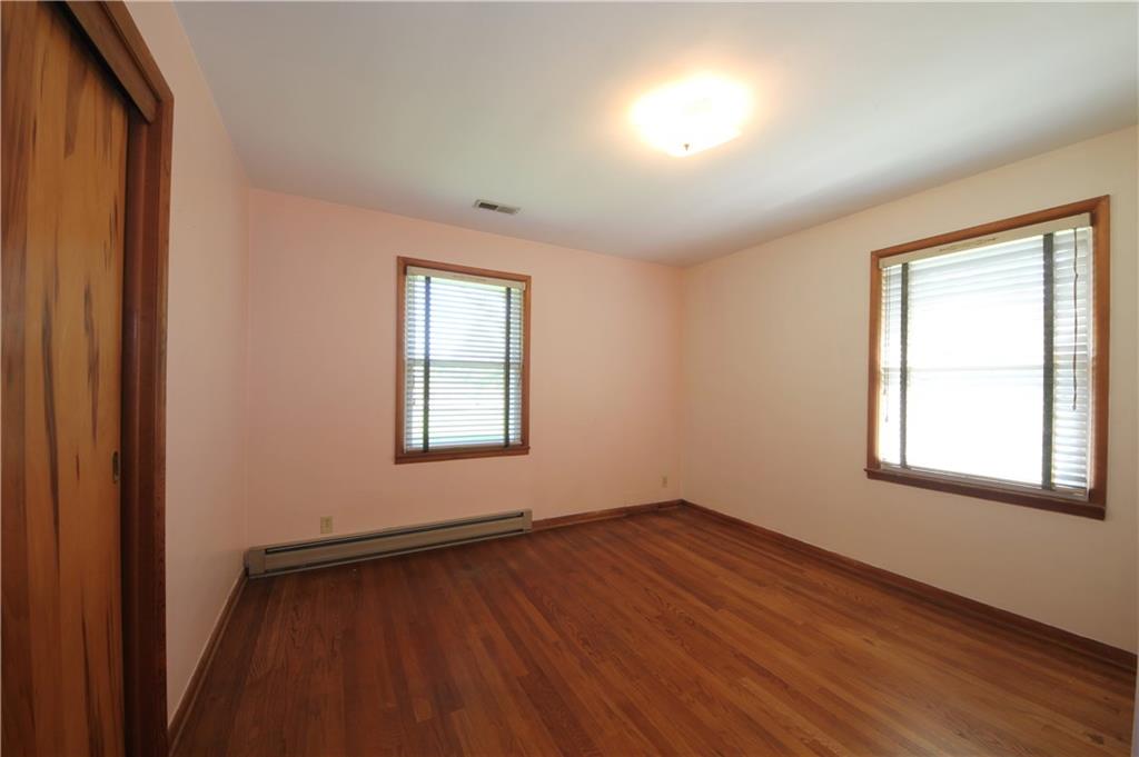 5726 South High School Road Indianapolis, IN 46221 - Photo 9 of 13 Gallery Image 9