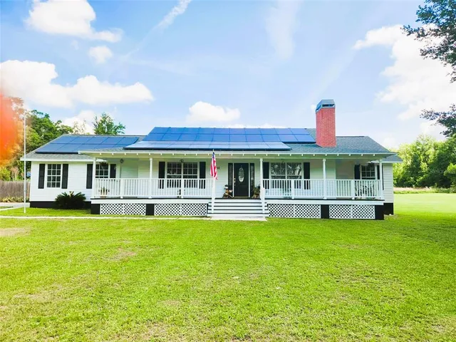 $570,000 | 17430 Spring Valley Road, Dade City, FL 33523