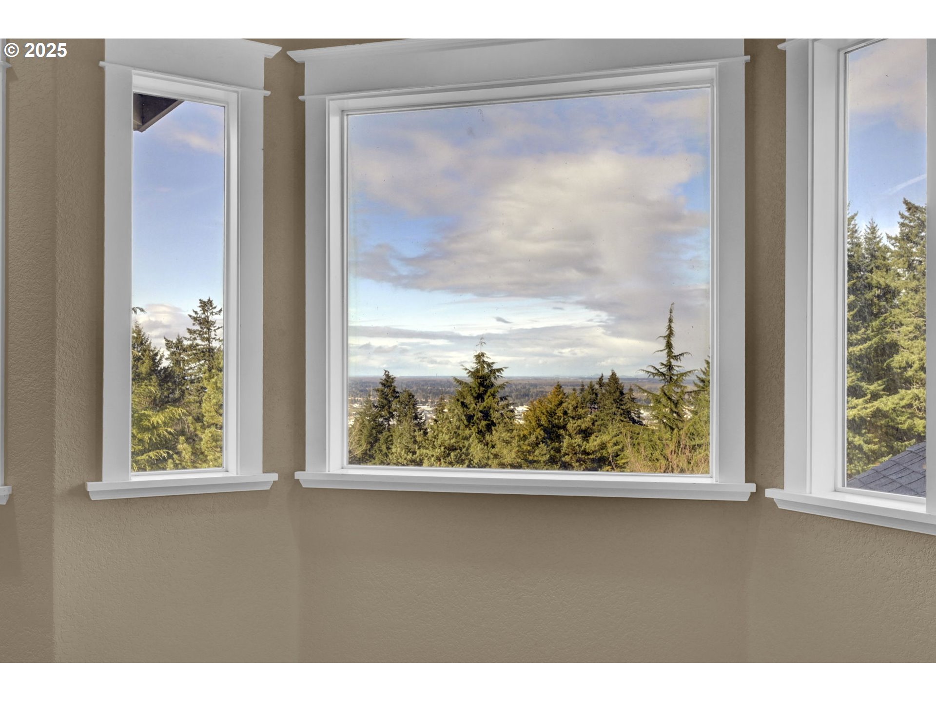 2375 Lasater Boulevard Eugene, OR 97405 - Photo 36 of 46 a view of lot of window and outside view