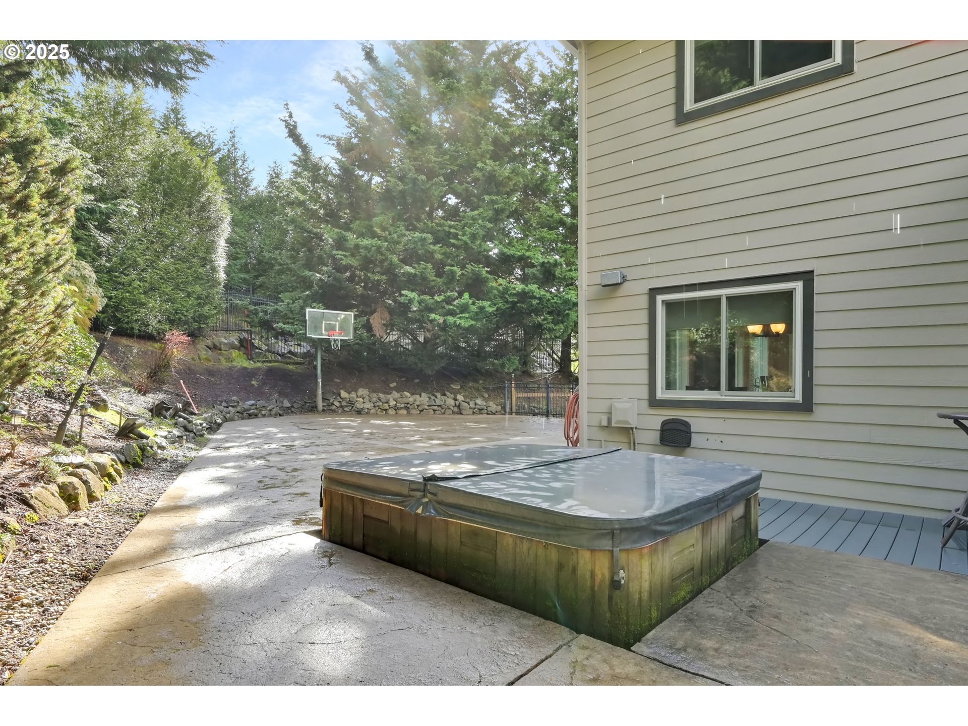 2375 Lasater Boulevard Eugene, OR 97405 - Photo 39 of 46 a view of house and outdoor space