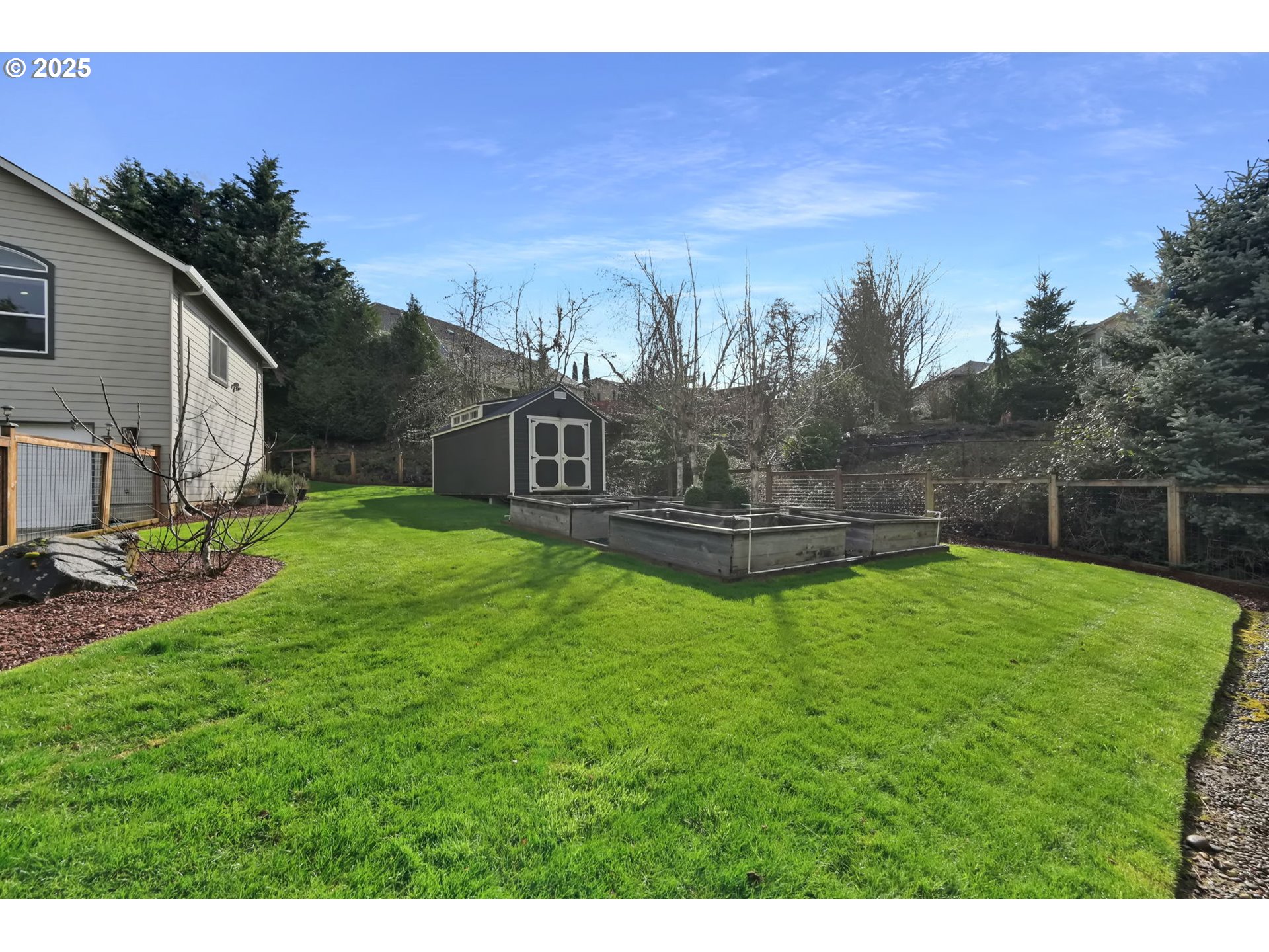 2375 Lasater Boulevard Eugene, OR 97405 - Photo 41 of 46 a view of a back yard