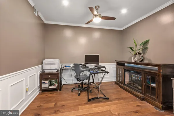 wooden floor in an empty room