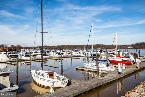 $625,000 | 485 Harbor Side Street, Unit 914, Woodbridge, VA 22191