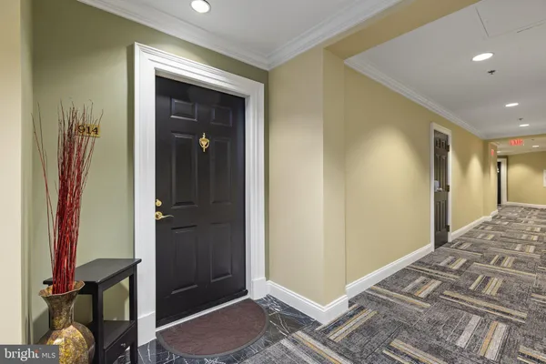 $625,000 | 485 Harbor Side Street, Unit 914, Woodbridge, VA 22191