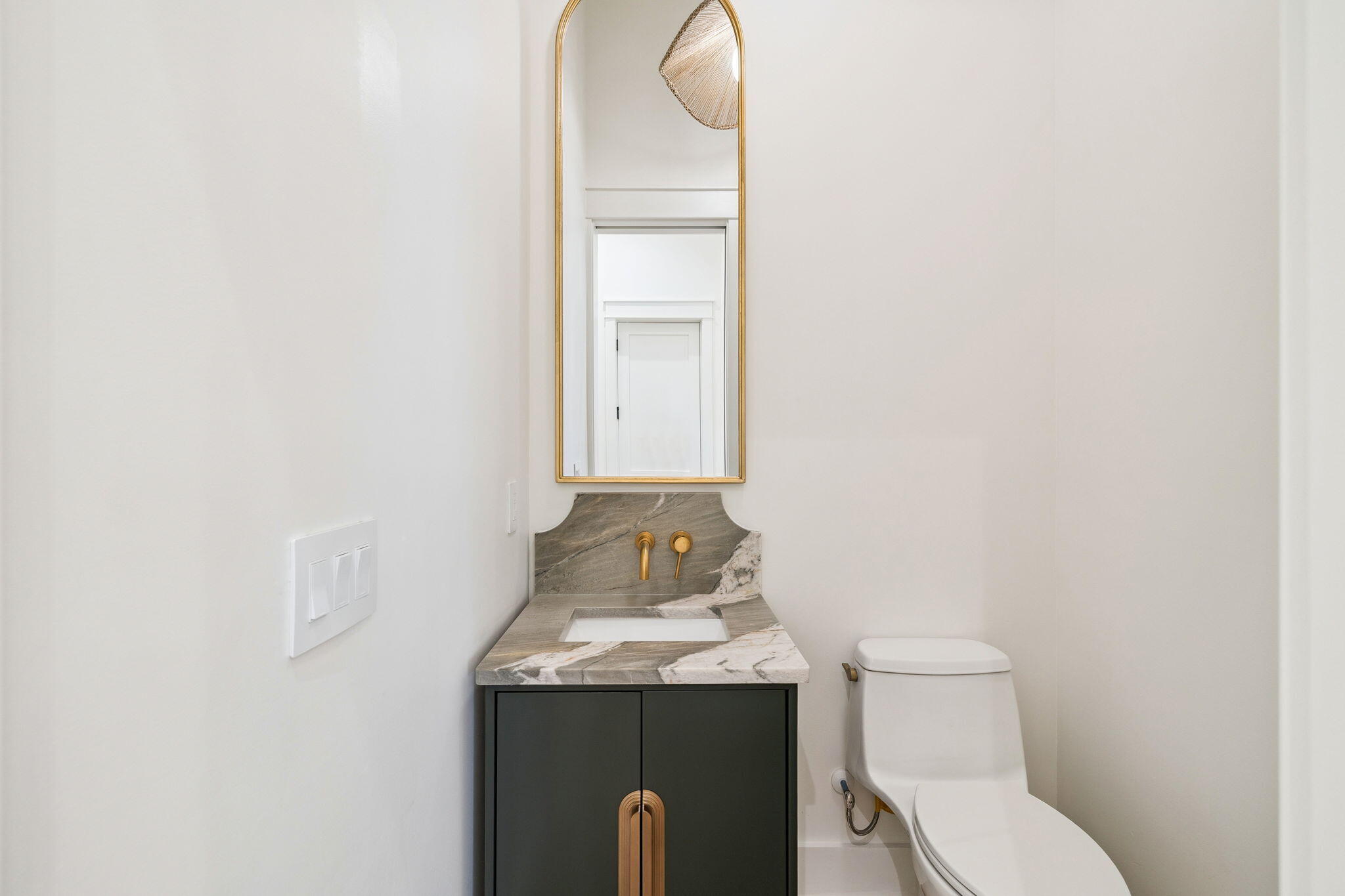672 North Walton Lakeshore Dr Inlet Beach Inlet Beach, FL 32461 - Photo 40 of 88 a bathroom with a sink and a mirror