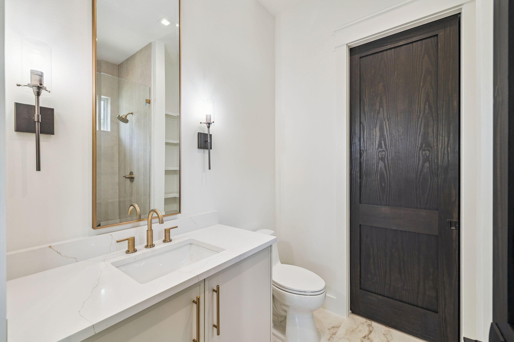 672 North Walton Lakeshore Dr Inlet Beach Inlet Beach, FL 32461 - Photo 66 of 88 a bathroom with a sink and a mirror