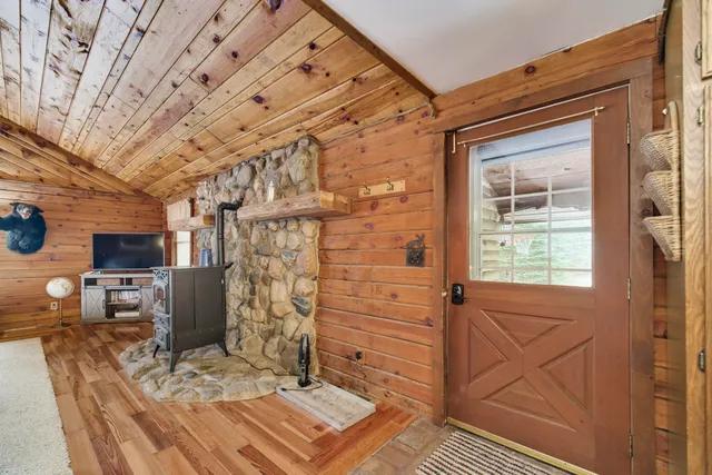 $449,900 | 1384 Olson Road, Manistee, MI 49660