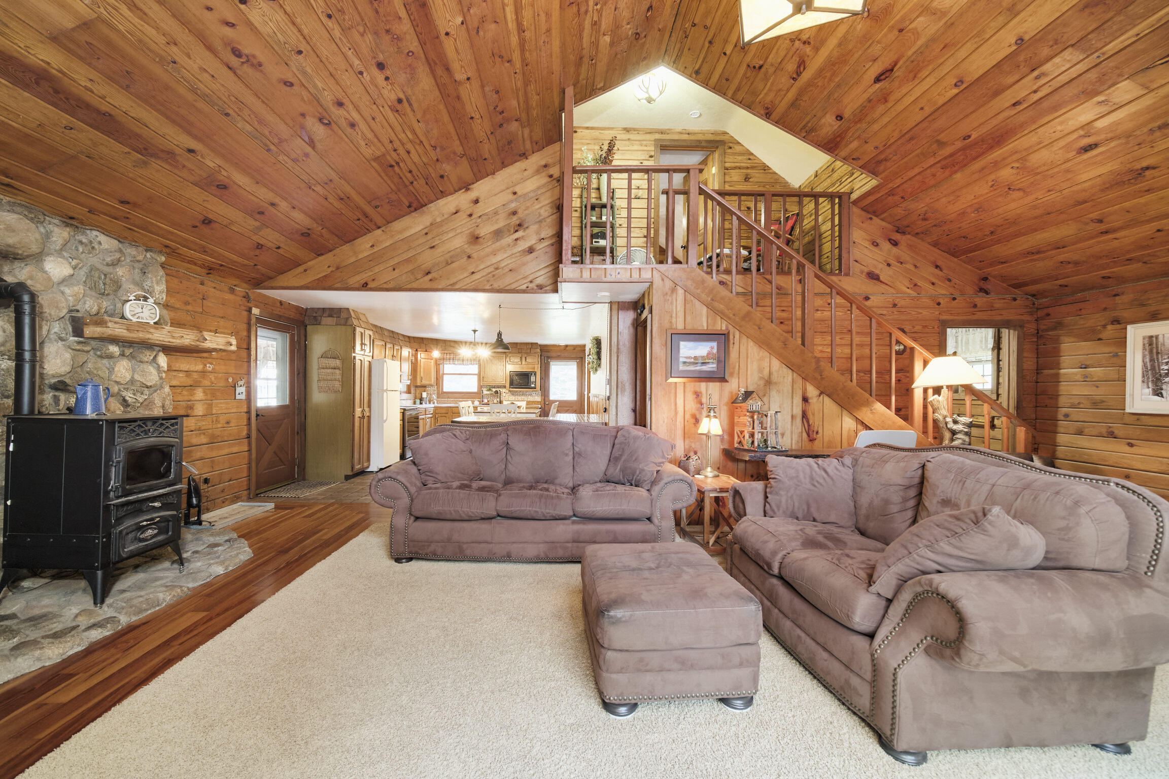 1384 Olson Road Manistee, MI 49660 - Photo 19 of 72 Living Room