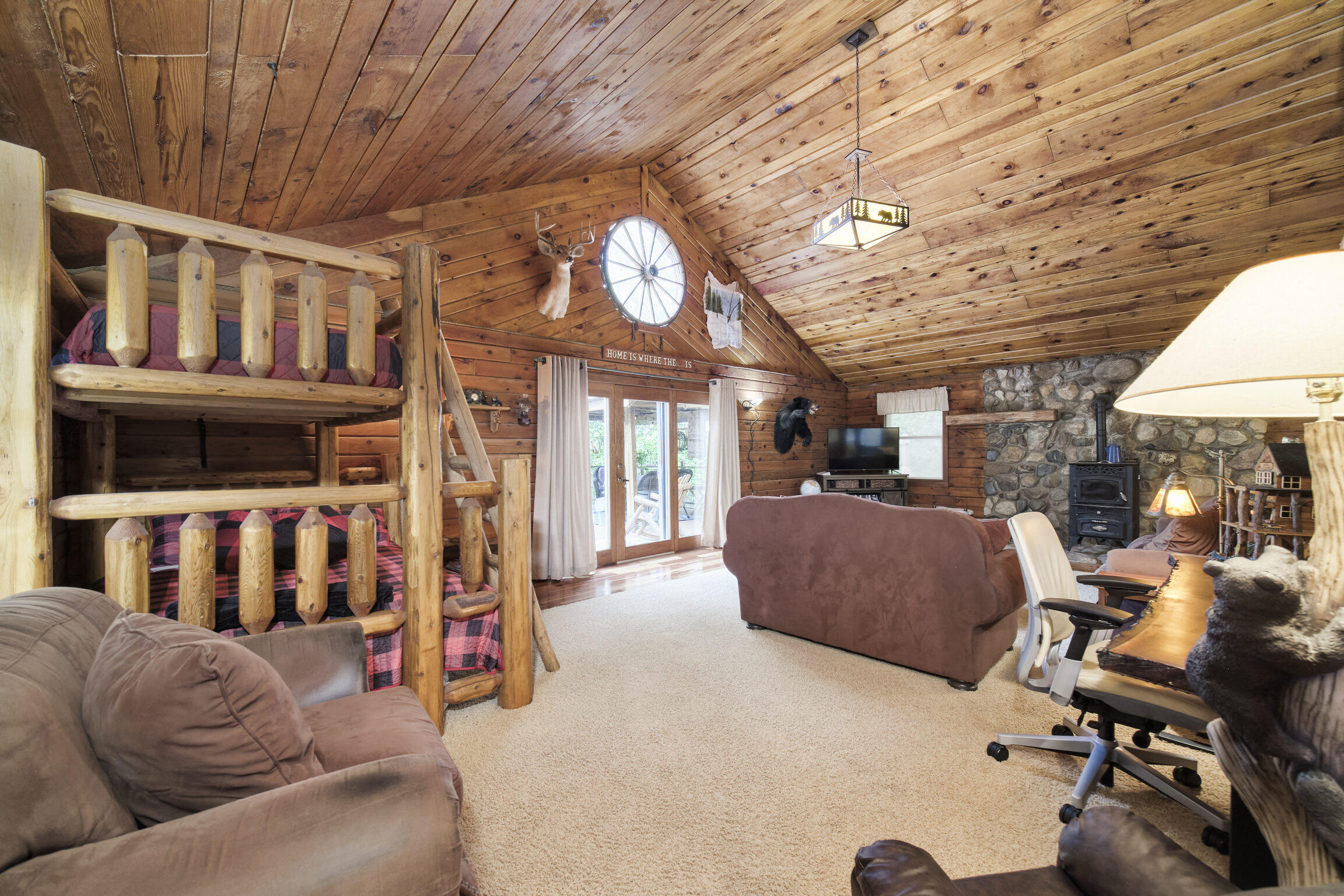1384 Olson Road Manistee, MI 49660 - Photo 20 of 72 Living Room