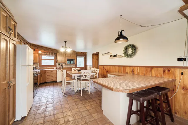 $449,900 | 1384 Olson Road, Manistee, MI 49660