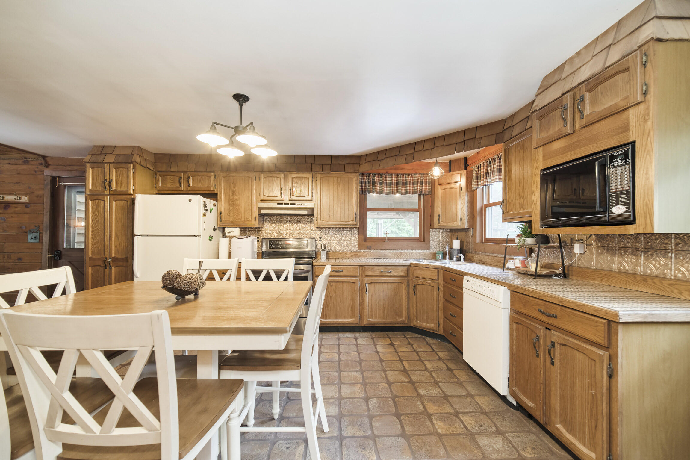 1384 Olson Road Manistee, MI 49660 - Photo 26 of 72 Kitchen