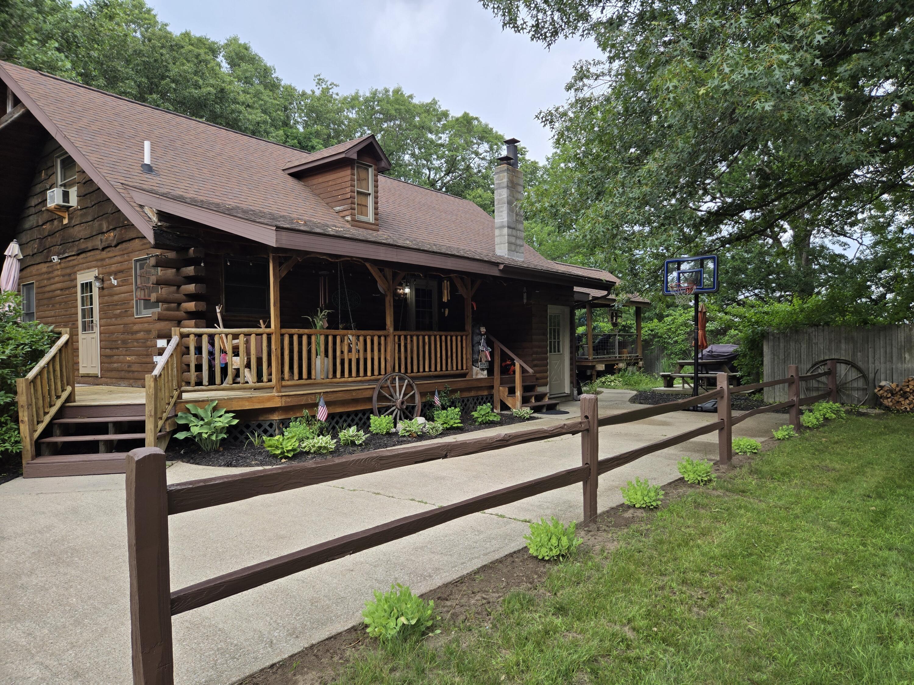1384 Olson Road Manistee, MI 49660 - Photo 3 of 72 Front Porch