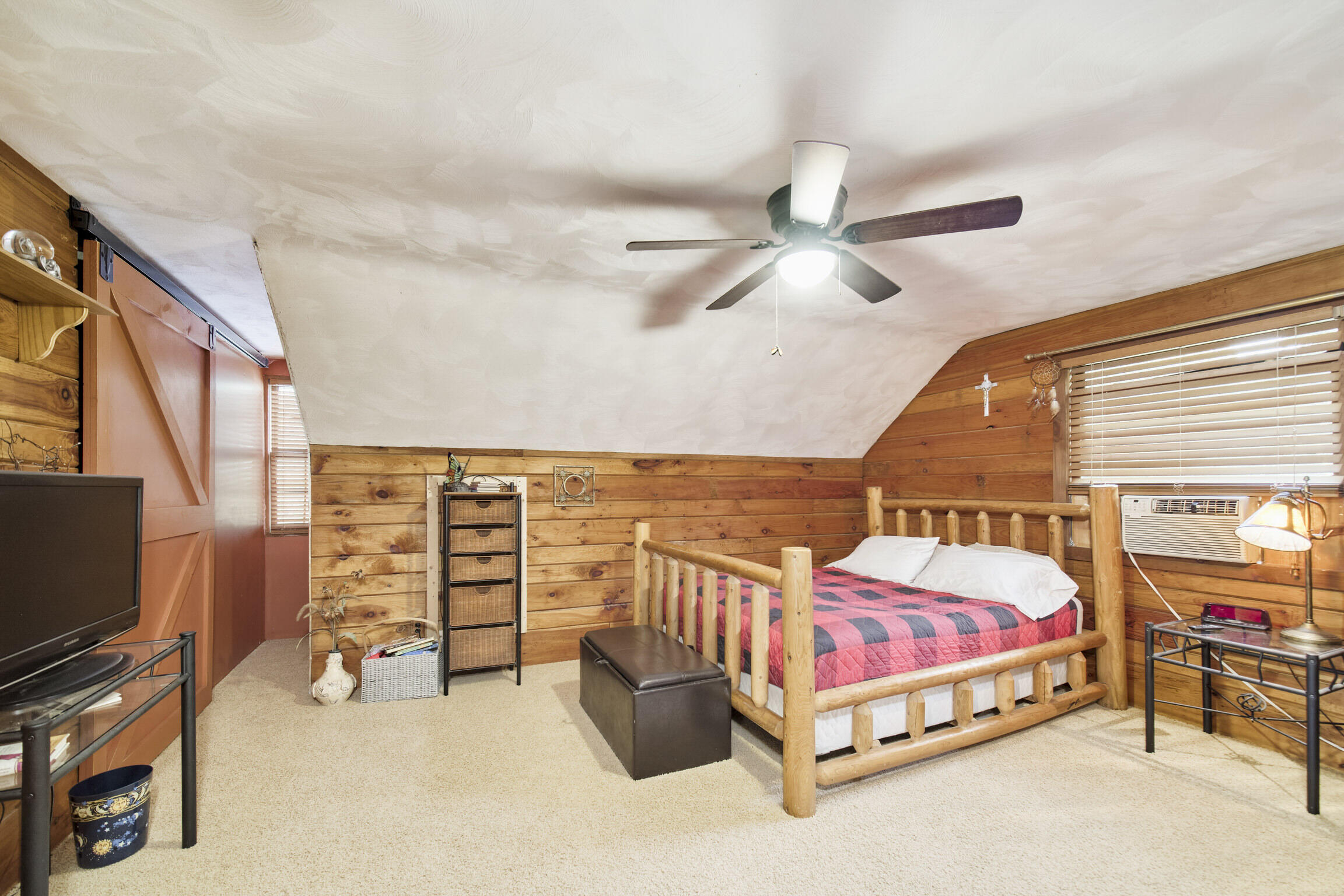 1384 Olson Road Manistee, MI 49660 - Photo 33 of 72 Upper Bedroom