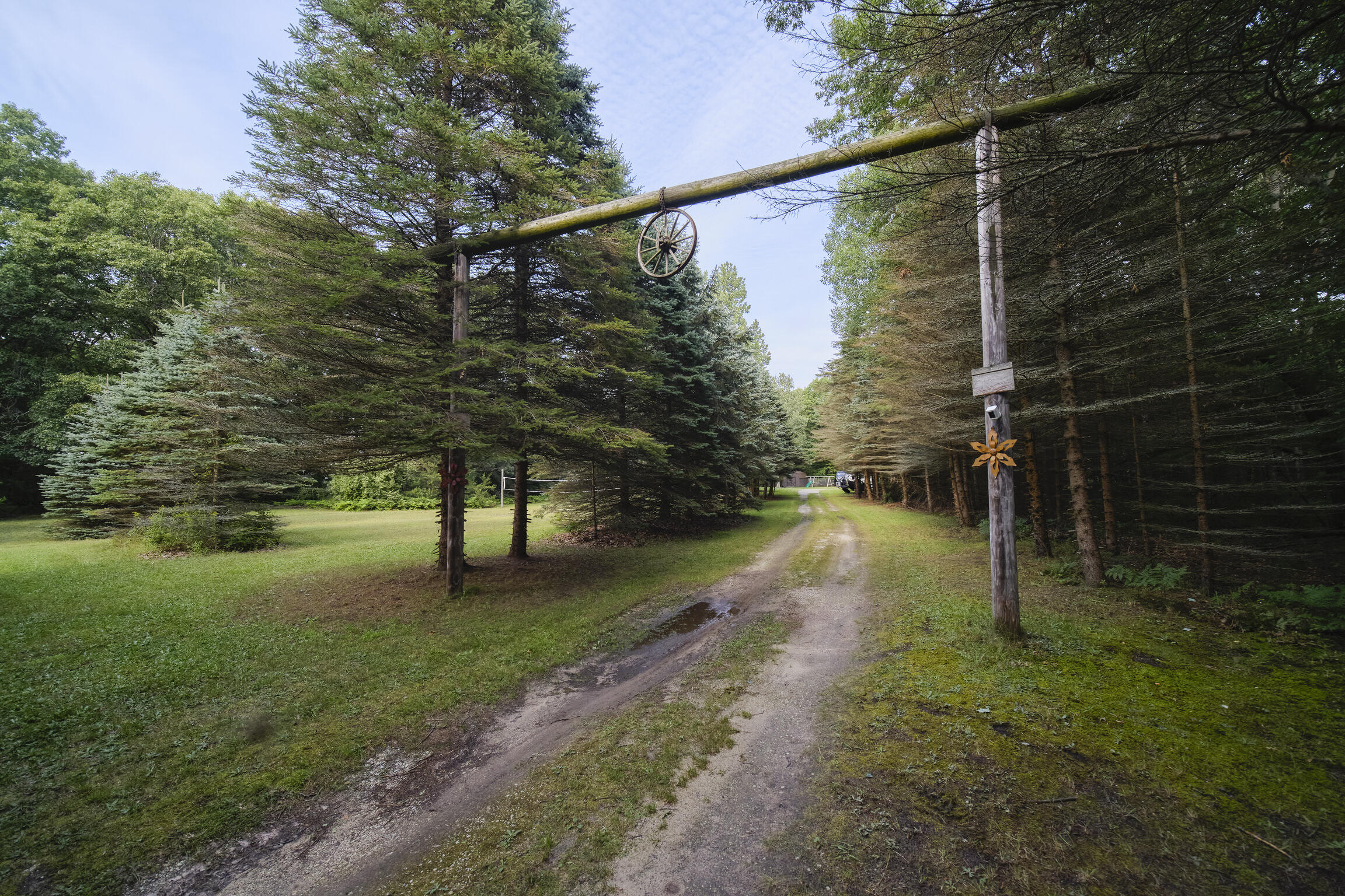 1384 Olson Road Manistee, MI 49660 - Photo 44 of 72 Entry