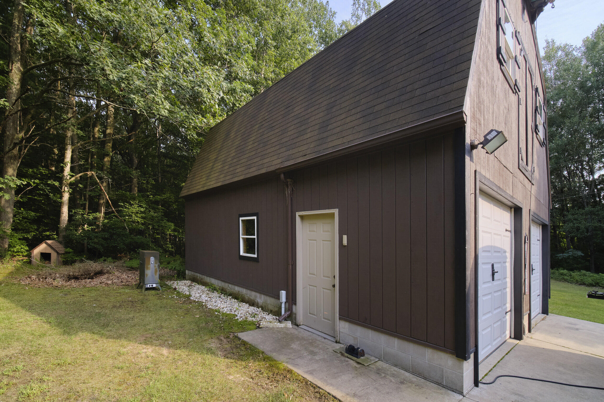 1384 Olson Road Manistee, MI 49660 - Photo 52 of 72 Garage