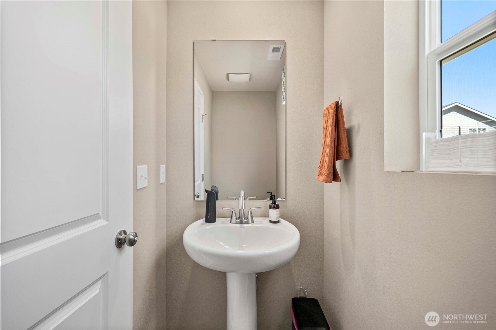 13419 324th Avenue Southeast Sultan, WA 98294 - Photo 8 of 36