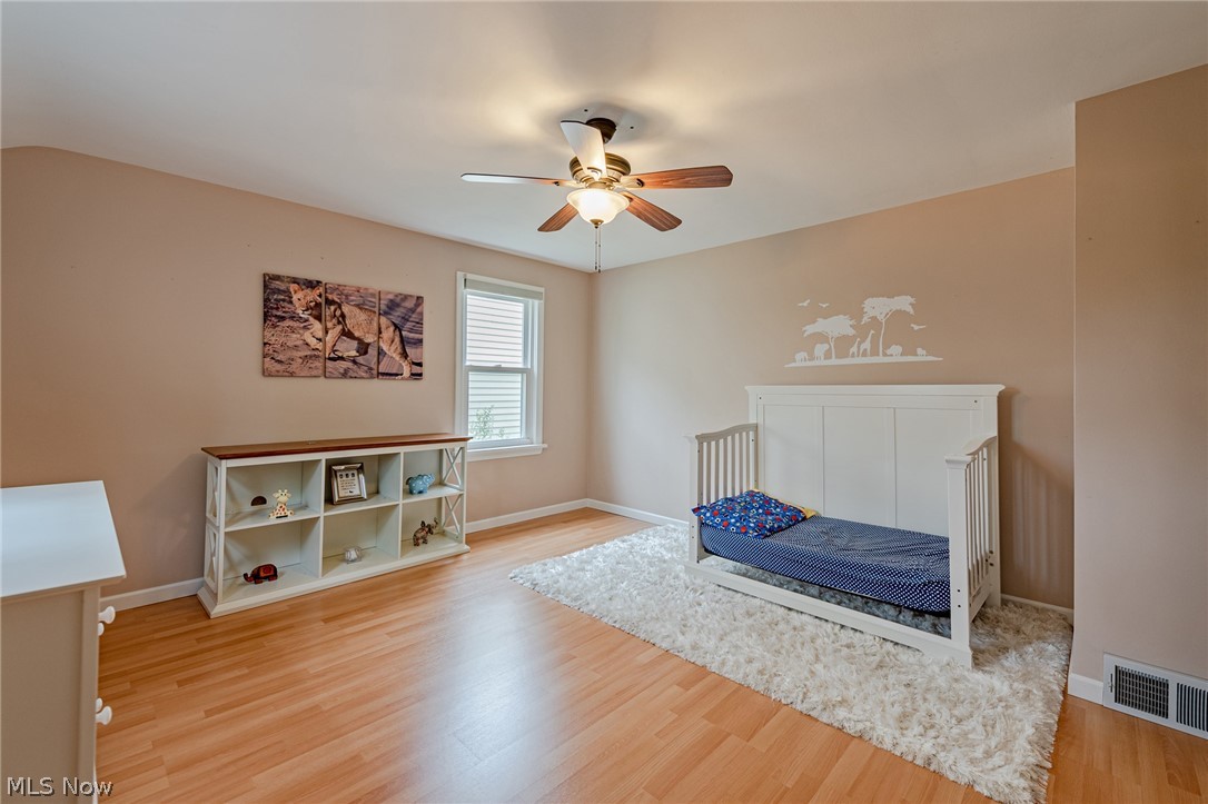 4617 Birchwold Road South Euclid, OH 44121 - Photo 22 of 35