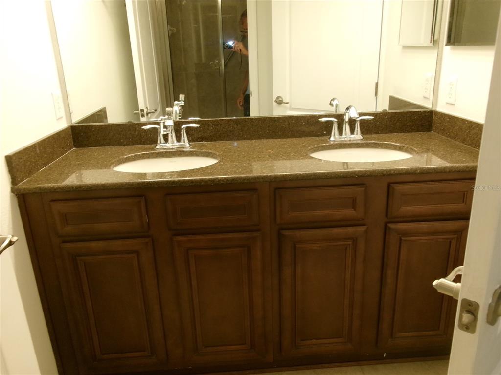 8969 Majesty Palm Road Kissimmee, FL 34747 - Photo 26 of 47