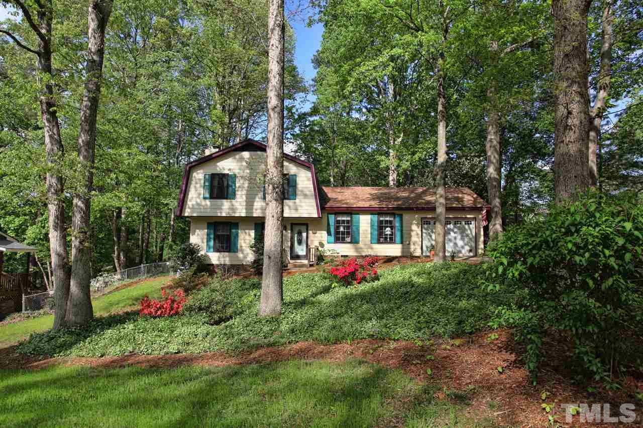4304 Old Colony Road Raleigh, NC 27613 - Photo 2 of 25