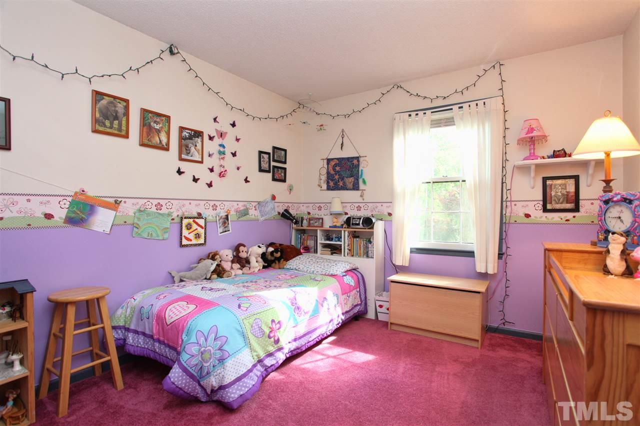 4304 Old Colony Road Raleigh, NC 27613 - Photo 17 of 25