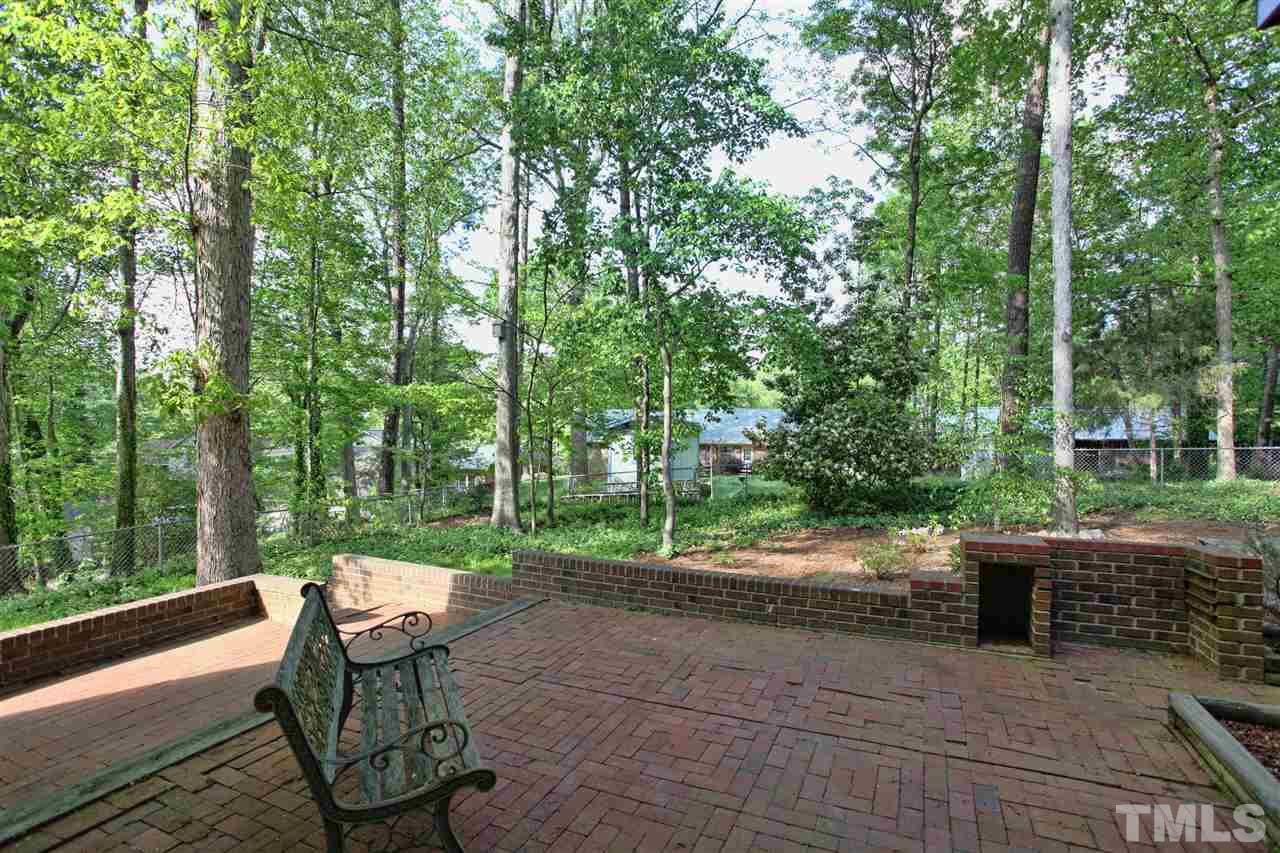 4304 Old Colony Road Raleigh, NC 27613 - Photo 21 of 25