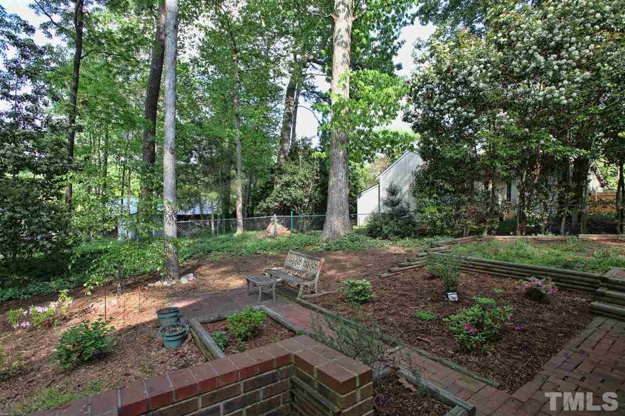 4304 Old Colony Road Raleigh, NC 27613 - Photo 24 of 25