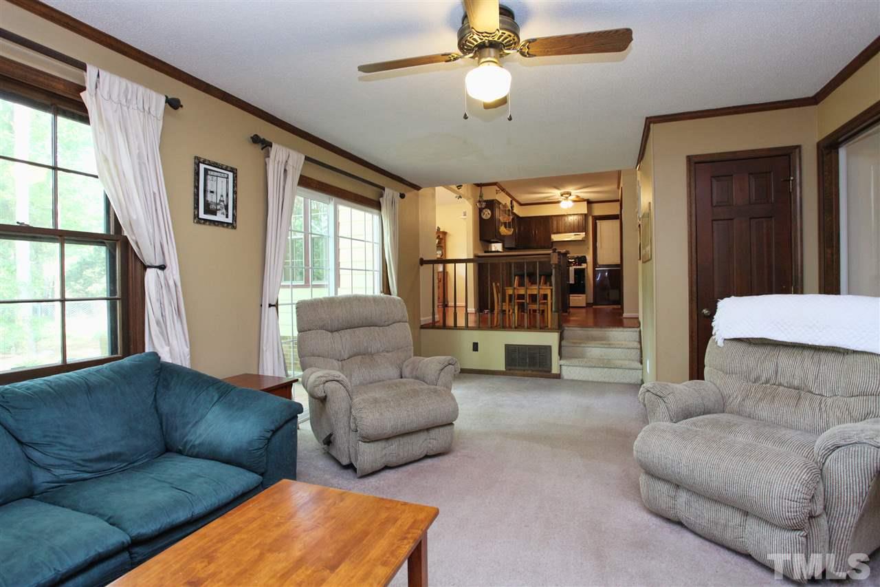 4304 Old Colony Road Raleigh, NC 27613 - Photo 4 of 25
