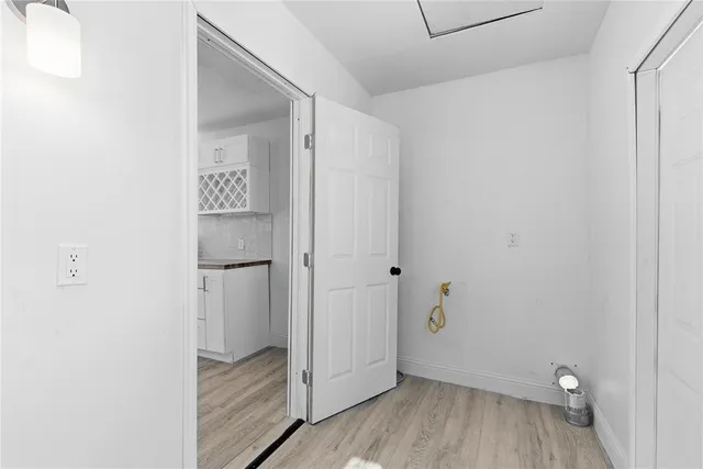 $275,000 | 3229 Meadow Oaks Drive, Haltom City, TX 76117