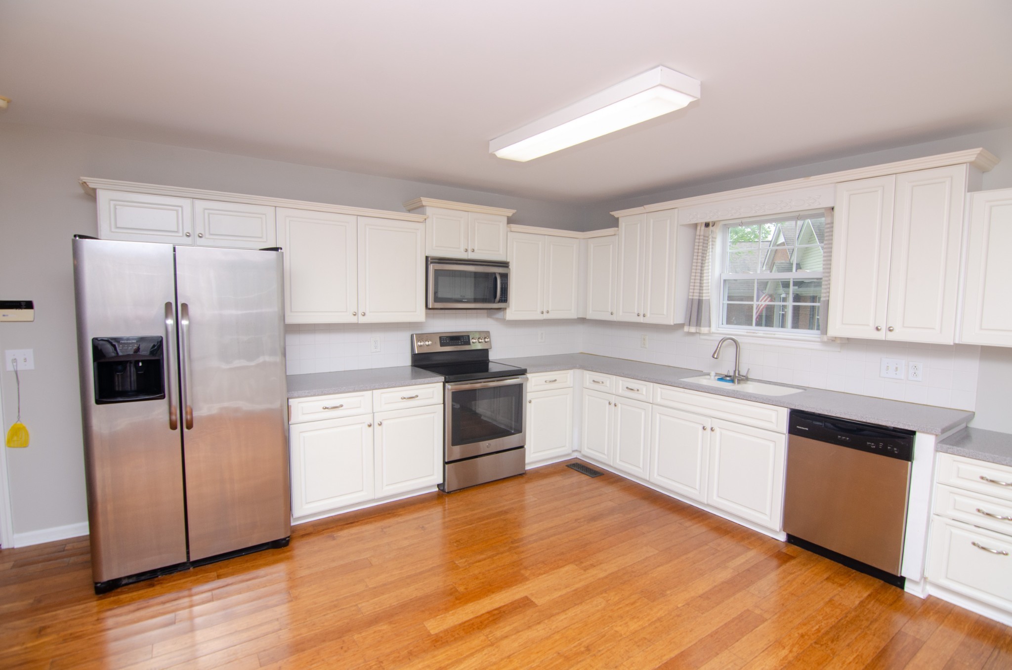 1722 Portway Court Spring Hill, TN 37174 - Photo 6 of 31