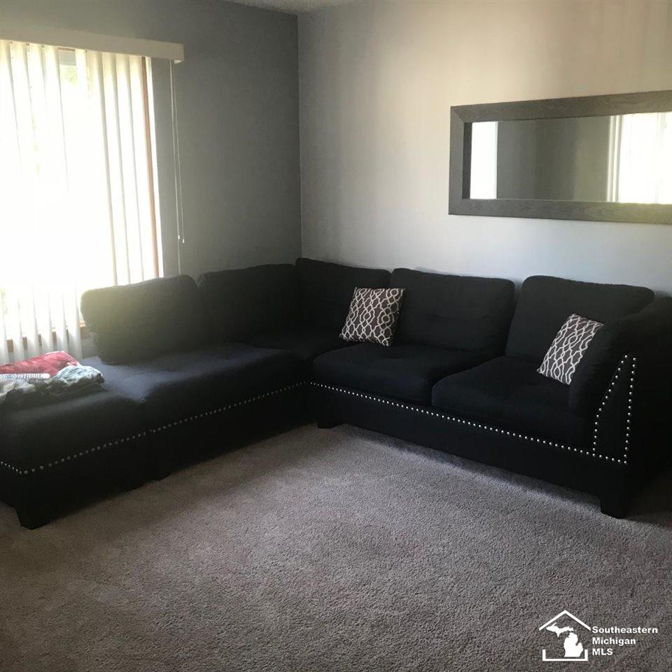 5018 West Albain Road Monroe, MI 48161 - Photo 12 of 29 Gallery Image 12
